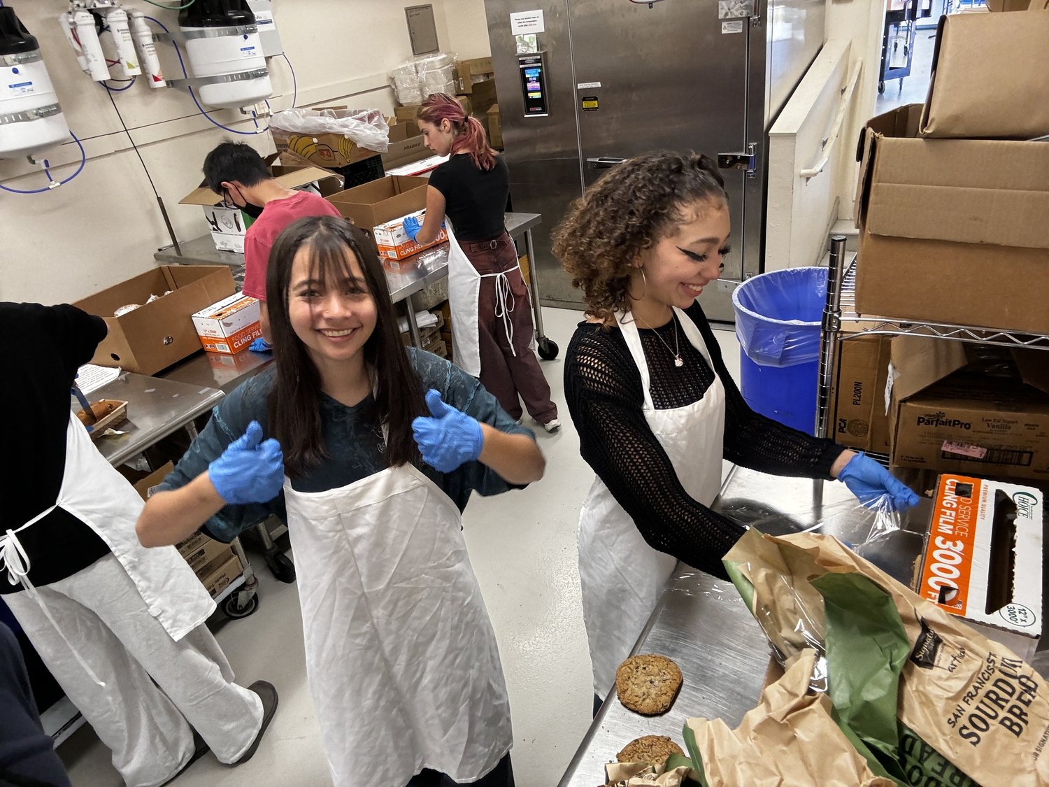 Providing a helping hand, warm meals, and flowers for Mother's Day — photo 10